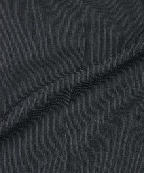 LANVIN en Bleu(ランバンオンブルー)の「コードレーン ワイドパンツ(スラックス・メンズ・グレー/ブラック・46/48/50/52)」の15枚目の写真
