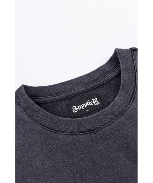 SUPPLIER(サプライヤー)の「Tシャツ|Vintage Wash Embroidery Cross Tee|SUPPLIER(Tシャツ/カットソー・メンズ・パープル/ブラック・SMALL/XX-LARGE/X-LARGE/LARGE/MEDIUM)」の4枚目の写真