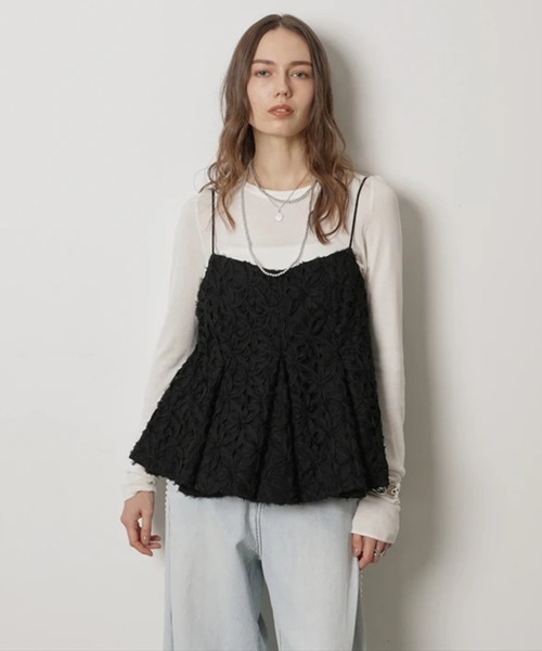 CADUNE（カデュネ）の「リボンレースキャミ（シャツ/ブラウス・レディース・ブラック/ホワイト・38）」の3枚目の写真