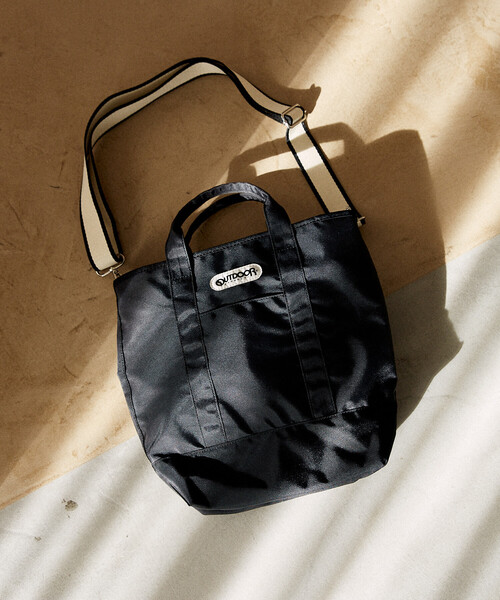 OUTDOOR PRODUCTS（アウトドアプロダクツ）の「OUTDOOR PRODUCTS/アウトドアプロダクツ ストライプ テープ 2WAY トートバッグ　限定展開（トートバッグ・レディース・その他9/ブラック・ONE SIZE）」の8枚目の写真