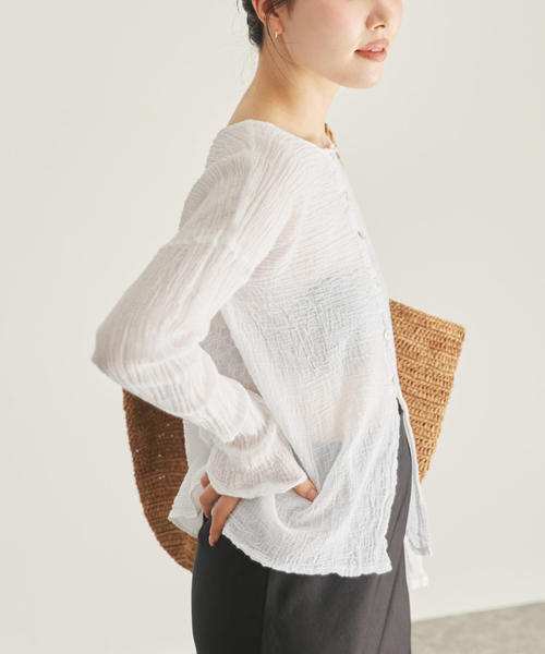 plage（プラージュ）の「LES ATELIERS FRANCAIS DE CONFECTION 別注 OPEN BTN 2WAY ブラウス（シャツ/ブラウス・レディース・ホワイト/アイボリー/ブラック・FREE）」の6枚目の写真