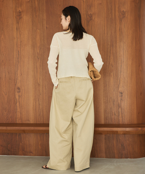 plage（プラージュ）の「LES ATELIERS FRANCAIS DE CONFECTION 別注 OPEN BTN 2WAY ブラウス（シャツ/ブラウス・レディース・ホワイト/アイボリー/ブラック・FREE）」の11枚目の写真