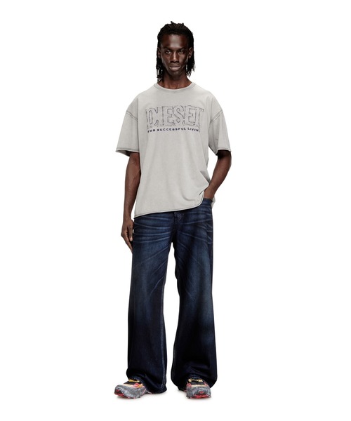 DIESEL(ディーゼル)の「メンズ Tシャツ T-RAWBOXT(Tシャツ/カットソー・メンズ・グレー系その他/ブラック・LARGE/XX-LARGE/X-SMALL/X-LARGE/SMALL/XXX-LARGE/MEDIUM)」の9枚目の写真