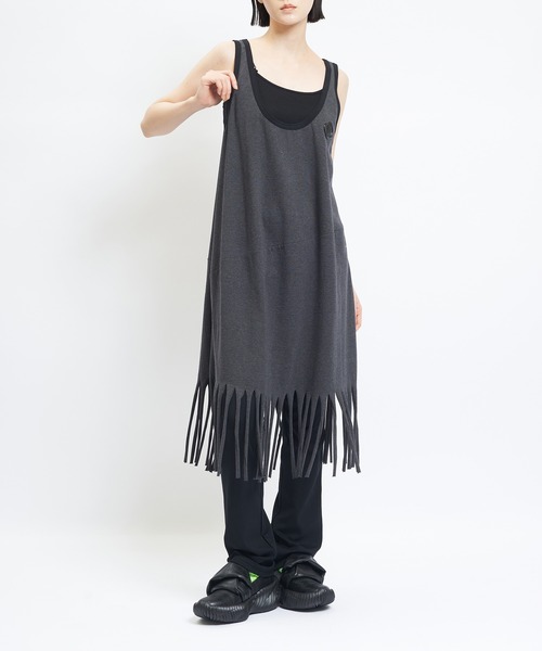 gomme(ゴム)の「フリンジワンピース(ワンピース・レディース・チャコールグレー/ブラック・MEDIUM)」の5枚目の写真