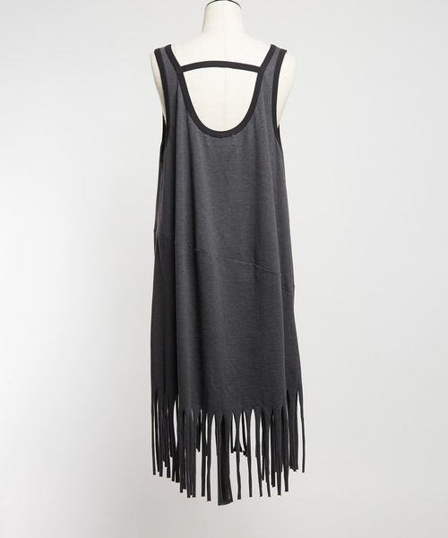 gomme(ゴム)の「フリンジワンピース(ワンピース・レディース・チャコールグレー/ブラック・MEDIUM)」の15枚目の写真