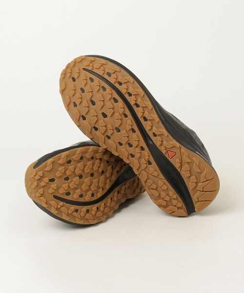 KEEN(キーン)の「ROAM / ローム / メンズ シューズ(スニーカー・メンズ・ブラック×グレー・25cm/25.5cm/26cm/26.5cm/27cm/27.5cm/28cm/28.5cm/29cm/30cm)」の3枚目の写真