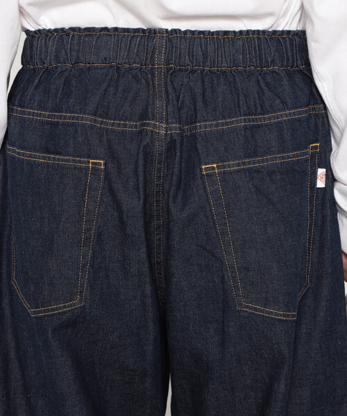 DANTON（ダントン）の「Men's Color Denim Belted Easy Pants（デニムパンツ・メンズ・ブルー/アイボリー/ダークインディゴブルー/チャコール・40/38/42/44）」の14枚目の写真