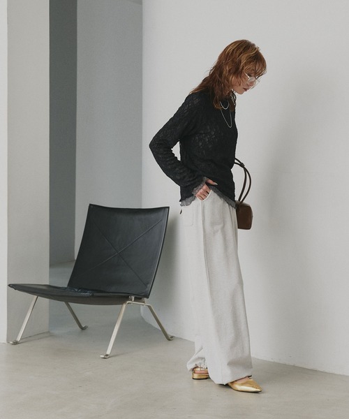 ad thie（アドティエ）の「リバーシブル プチハイネック レーストップス（Tシャツ/カットソー・レディース・ネイビー系/グレー系/ピンク系/ブラック系・FREE）」の6枚目の写真