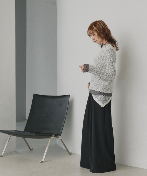 ad thie（アドティエ）の「リバーシブル プチハイネック レーストップス（Tシャツ/カットソー・レディース・ネイビー系/グレー系/ピンク系/ブラック系・FREE）」の13枚目の写真