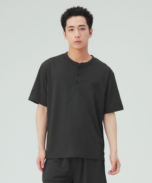 BEAMS HEART（ビームスハート）の「【7/24再値下げ】MHC ミニ裏毛 クイックドライ Tシャツ＆パンツ（吸水速乾）（セットアップ・メンズ・チャコールグレー/ベージュ・LARGE/MEDIUM/SMALL）」の4枚目の写真