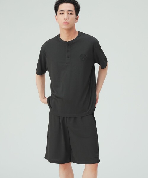 BEAMS HEART（ビームスハート）の「【7/24再値下げ】MHC ミニ裏毛 クイックドライ Tシャツ＆パンツ（吸水速乾）（セットアップ・メンズ・チャコールグレー/ベージュ・LARGE/MEDIUM/SMALL）」の8枚目の写真