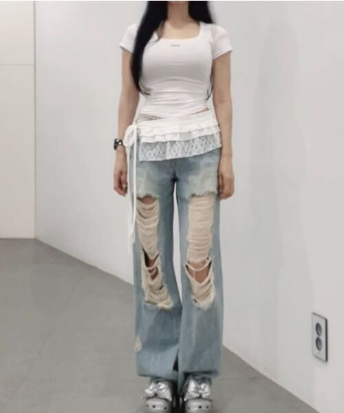 ETRE AU SOMMET(エトレオソメ)の「Modern Square Shirring Tee (White)(Tシャツ/カットソー・レディース・ホワイト・FREE)」の7枚目の写真