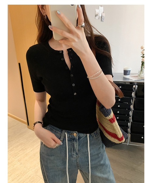 by LEGNA(バイレグナ)の「ヘンリーネックリブカットソー(Tシャツ/カットソー・レディース・ホワイト/ブラック/カーキ/イエロー・LARGE/MEDIUM/SMALL)」の9枚目の写真
