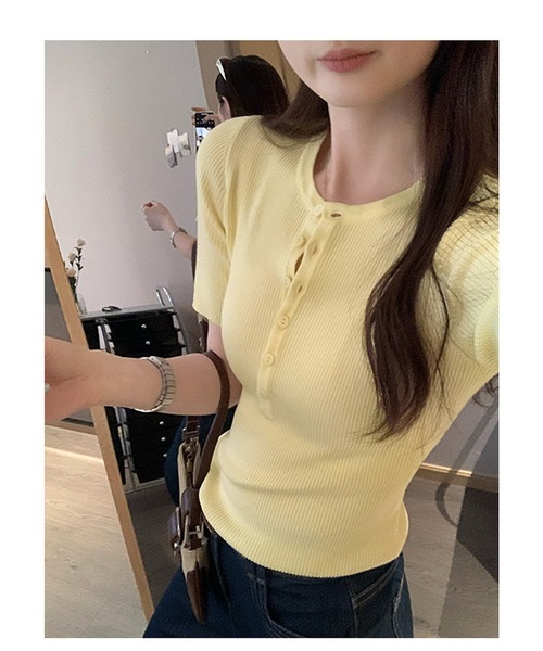 by LEGNA(バイレグナ)の「ヘンリーネックリブカットソー(Tシャツ/カットソー・レディース・ホワイト/ブラック/カーキ/イエロー・LARGE/MEDIUM/SMALL)」の18枚目の写真