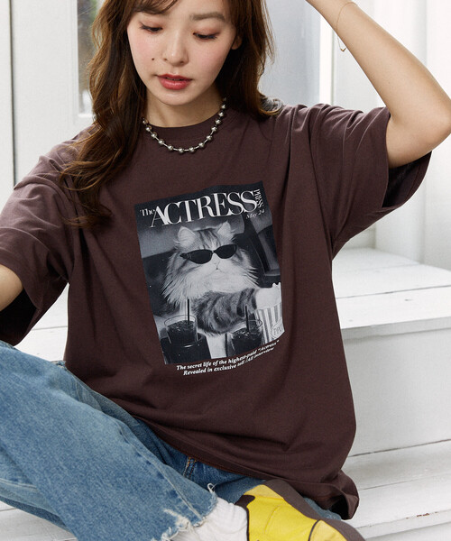 PUBLUX(パブリュクス)の「PUBLUX/パブリュクス <機能性素材>MAGAZINE キャット フォト Tシャツ 限定展開(Tシャツ/カットソー・レディース・ピンク/ブラウン/ホワイト/ブラック・MEDIUM/LARGE/SMALL)」の20枚目の写真
