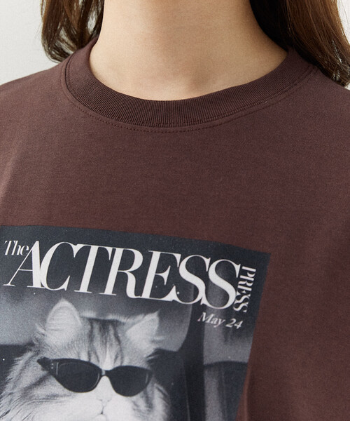 PUBLUX(パブリュクス)の「PUBLUX/パブリュクス <機能性素材>MAGAZINE キャット フォト Tシャツ 限定展開(Tシャツ/カットソー・レディース・ピンク/ブラウン/ホワイト/ブラック・MEDIUM/LARGE/SMALL)」の9枚目の写真