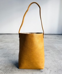 Magine（マージン）の「【SELECT】EM : AT アット　レザーバケットバッグ 軽量約275g A5 ワンショルダー アトラスショルダー（ショルダーバッグ）」