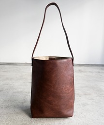 Magine（マージン）の「【SELECT】EM : AT アット　レザーバケットバッグ 軽量約275g A5 ワンショルダー アトラスショルダー（ショルダーバッグ）」