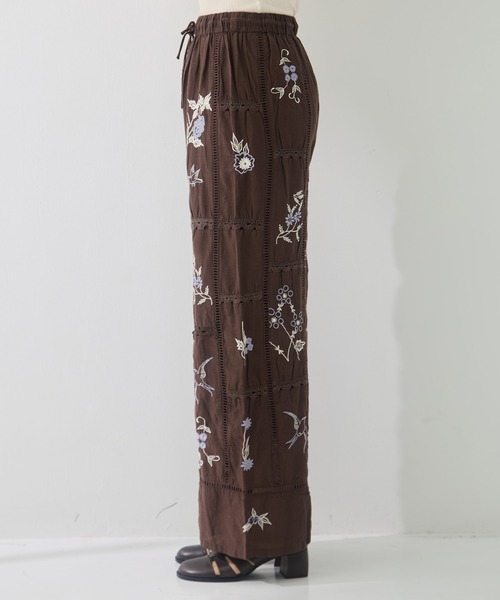 TODAYFUL（トゥデイフル）の「[TODAYFUL/トゥデイフル]Embroidery Patchwork Trousers（その他パンツ・レディース・ブラウン/オフホワイト・36/38）」の8枚目の写真