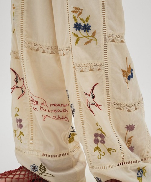 TODAYFUL（トゥデイフル）の「[TODAYFUL/トゥデイフル]Embroidery Patchwork Trousers（その他パンツ・レディース・ブラウン/オフホワイト・36/38）」の14枚目の写真