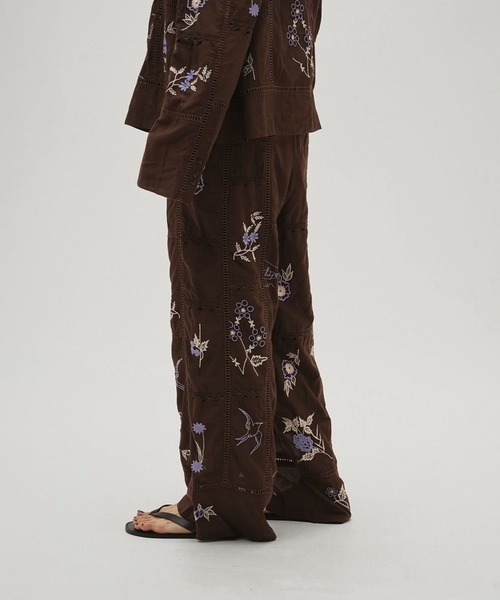 TODAYFUL（トゥデイフル）の「[TODAYFUL/トゥデイフル]Embroidery Patchwork Trousers（その他パンツ・レディース・ブラウン/オフホワイト・36/38）」の16枚目の写真
