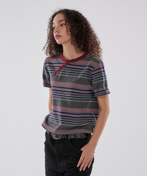 WISH FOR EVER（ウィッシュフォーエバー）の「DRAW CODE SLASH HENRY BORDER T/ドローコードスラッシュヘンリーボーダーT（Tシャツ/カットソー・メンズ・ネイビー/パープル/ブラウン/グレー・MEDIUM/LARGE/SMALL）」の9枚目の写真