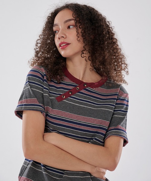 WISH FOR EVER（ウィッシュフォーエバー）の「DRAW CODE SLASH HENRY BORDER T/ドローコードスラッシュヘンリーボーダーT（Tシャツ/カットソー・メンズ・ネイビー/パープル/ブラウン/グレー・MEDIUM/LARGE/SMALL）」の12枚目の写真
