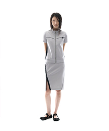Button Slit Track Skirt / Grey