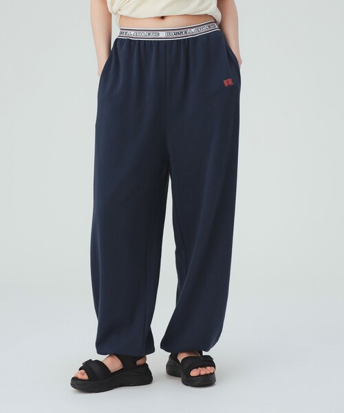 BEAMS HEART(ビームスハート)の「【EXCLUSIVE】RUSSELL ATHLETIC / ライン ゴム スウェット パンツ(スウェットパンツ・レディース・ライトグレー/ネイビー・FREE)」の1枚目の写真