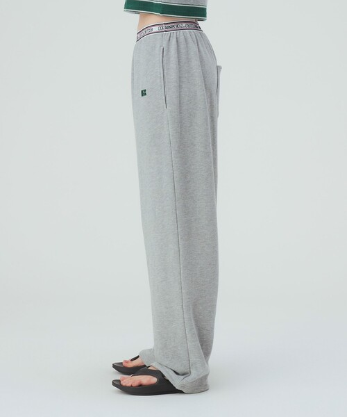 BEAMS HEART(ビームスハート)の「【EXCLUSIVE】RUSSELL ATHLETIC / ライン ゴム スウェット パンツ(スウェットパンツ・レディース・ライトグレー/ネイビー・FREE)」の13枚目の写真