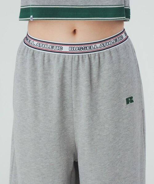 BEAMS HEART(ビームスハート)の「【EXCLUSIVE】RUSSELL ATHLETIC / ライン ゴム スウェット パンツ(スウェットパンツ・レディース・ライトグレー/ネイビー・FREE)」の15枚目の写真