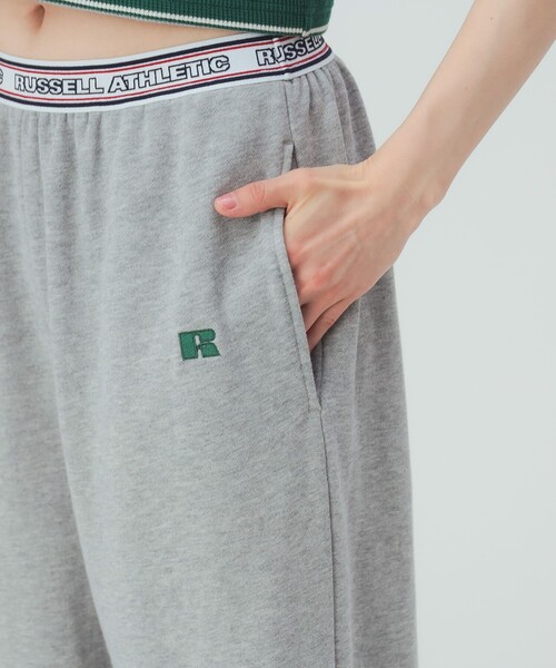 BEAMS HEART(ビームスハート)の「【EXCLUSIVE】RUSSELL ATHLETIC / ライン ゴム スウェット パンツ(スウェットパンツ・レディース・ライトグレー/ネイビー・FREE)」の16枚目の写真
