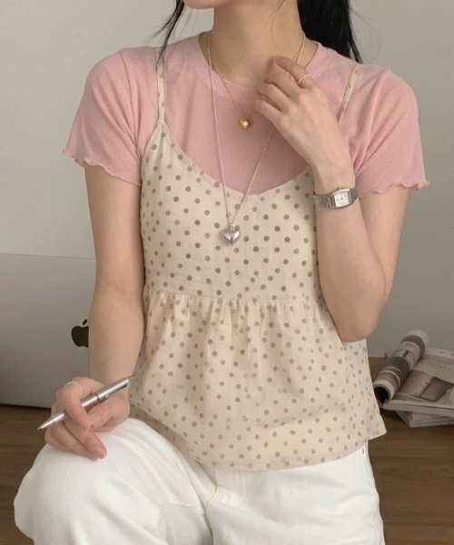 Teem Store（チームストア）の「【ドット柄 】フレアキャミソールトップス　レイヤード　重ね着（キャミソール・レディース・ベージュ/ブラック・F）」の8枚目の写真