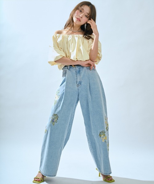 AND COUTURE(アンドクチュール)の「2WAYバルーンブラウス(シャツ/ブラウス・レディース・イエロー/ホワイト/ブラック・FREE)」の6枚目の写真