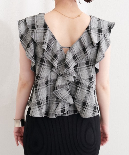 natural couture（ナチュラルクチュール）の「前後２WAYチェックラッフルブラウス（シャツ/ブラウス・レディース・ブラック系その他/グレー系その他/ベージュ系その他/ホワイト系その他・FREE）」の14枚目の写真