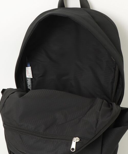 anello GRANDE(アネログランデ)の「"02"≪anello GRANDE≫OVL/オーバル 6ポケット/11L リュック(バックパック/リュック・レディース・ライトベージュ/ブラック/グレイッシュブルー・ONE SIZE)」の8枚目の写真
