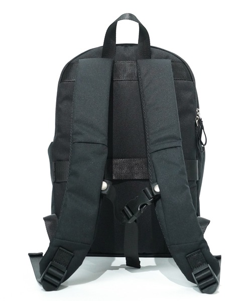 anello GRANDE(アネログランデ)の「"02"≪anello GRANDE≫OVL/オーバル 6ポケット/11L リュック(バックパック/リュック・レディース・ライトベージュ/ブラック/グレイッシュブルー・ONE SIZE)」の18枚目の写真