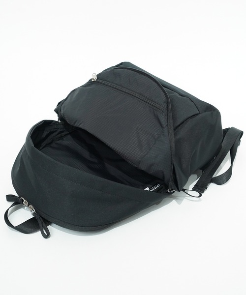 anello GRANDE(アネログランデ)の「"02"≪anello GRANDE≫OVL/オーバル 6ポケット/11L リュック(バックパック/リュック・レディース・ライトベージュ/ブラック/グレイッシュブルー・ONE SIZE)」の21枚目の写真