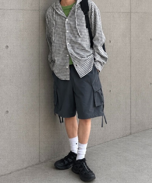 ZOZOMARKET by ren(ゾゾマーケットバイレン)の「【インフルエンサー renセレクト】ナイロンストレッチ カーゴショーツ(その他パンツ・メンズ・ブラック/チャコール・M/L)」の12枚目の写真
