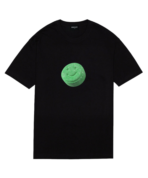 BORN SLIPPY(ボーンスリッピー)の「Smile Candy(Green) T-shirt (Black)(Tシャツ/カットソー・レディース・その他・FREE)」の1枚目の写真