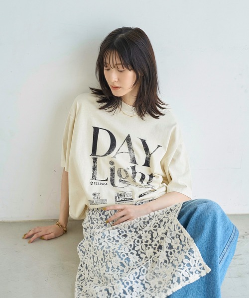 meilmada(メイルマダ)の「ピグメントロゴビッグTシャツ(Tシャツ/カットソー・レディース・ライトベージュ/チャコールグレー・FREE)」の19枚目の写真