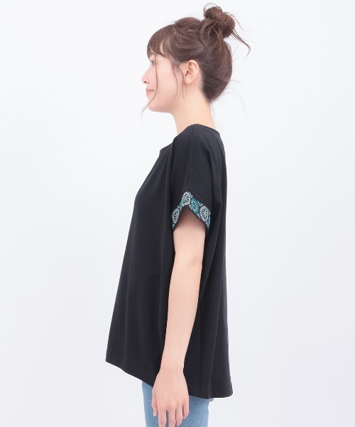 チチカカ(チチカカ)の「ネイティブシルバースリーブTシャツ(Tシャツ/カットソー・レディース・ホワイト/ブラック/オレンジ・FREE)」の10枚目の写真