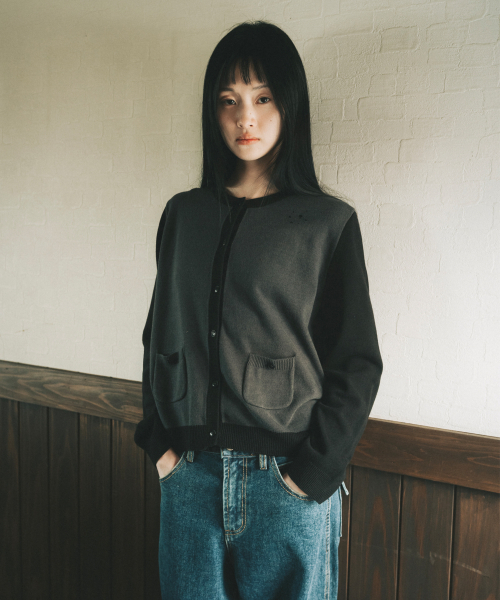 OHESHIO(オヘシオ)の「STAR TWO TONE BUTTON CARDIGAN, BLACK(カーディガン/ボレロ・レディース・その他・FREE)」の5枚目の写真