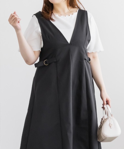 CLETTE(クレット)の「サイドベルトVネックジャンスカワンピース(ワンピース・レディース・グレイッシュベージュ/ピンクベージュ/ブラック・3L/4L/LL)」の4枚目の写真