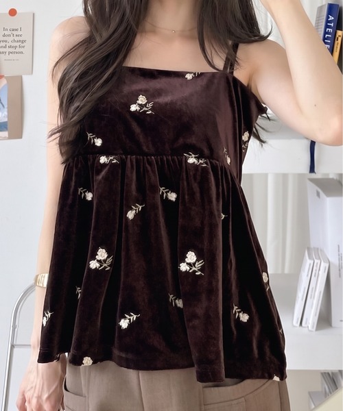Ada.(エイダ)の「フラワー刺繍 ベロア キャミビスチェ(キャミソール・レディース・ブラウン/ブラック・FREE)」の2枚目の写真