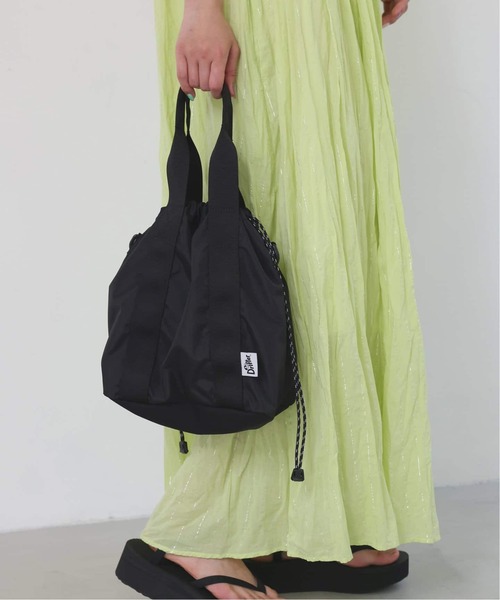 Drifter(ドリフター)の「《追加2》DRIFTER/ドリフター HANDLE BUCKET TOTE(ショルダーバッグ・レディース・ブラック/チョコ/チャコールグレー・FREE)」の2枚目の写真