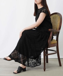 LC/LLL ダイヤ柄総レースワンピース
