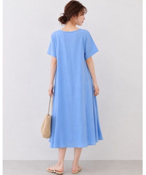 FAZVY(ファズビー)の「アシンメトリーワンピース(ワンピース・レディース・スカイブルー/ブラウン/ホワイト・M)」の15枚目の写真