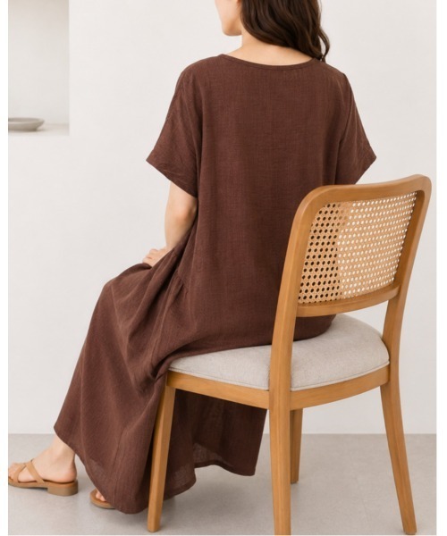FAZVY(ファズビー)の「アシンメトリーワンピース(ワンピース・レディース・スカイブルー/ブラウン/ホワイト・M)」の10枚目の写真