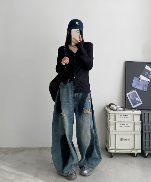 REBALANCE(リバランス)の「ダメージワイドデニム(デニムパンツ・レディース・A・MEDIUM/LARGE/X-LARGE)」の6枚目の写真